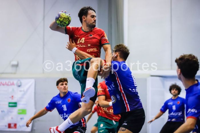 CBM-Ciudad-de-Granada-vs-Club-Balonmano-Malaga-Foto-Francisco-Neyra-A360-Deportes-IG-007