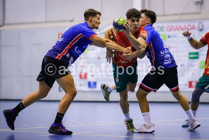 CBM-Ciudad-de-Granada-vs-Club-Balonmano-Malaga-Foto-Francisco-Neyra-A360-Deportes-IG-011