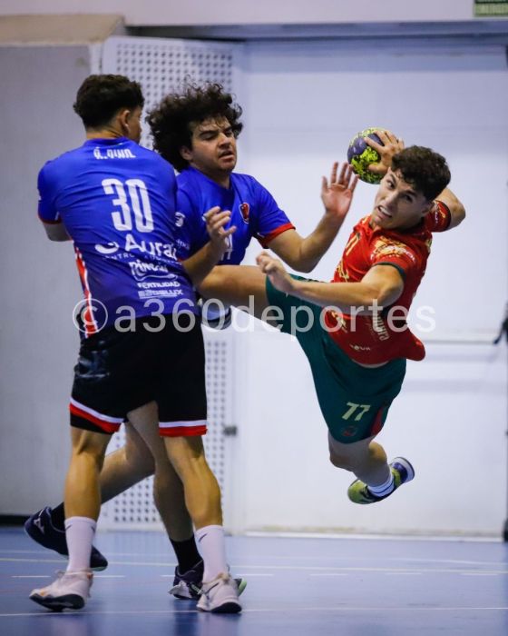CBM-Ciudad-de-Granada-vs-Club-Balonmano-Malaga-Foto-Francisco-Neyra-A360-Deportes-IG-015
