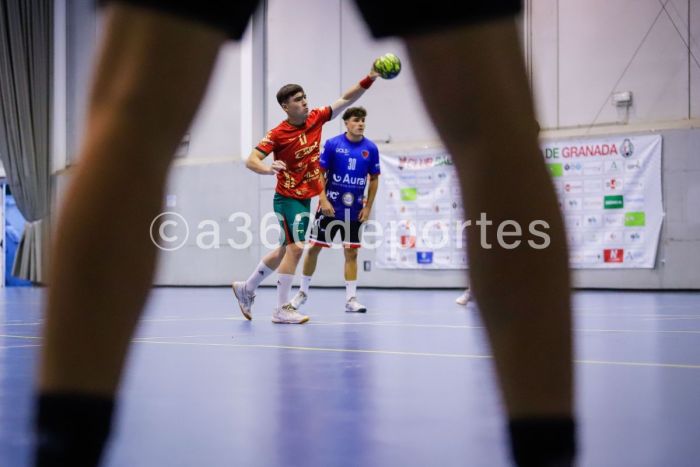 CBM-Ciudad-de-Granada-vs-Club-Balonmano-Malaga-Foto-Francisco-Neyra-A360-Deportes-IG-016