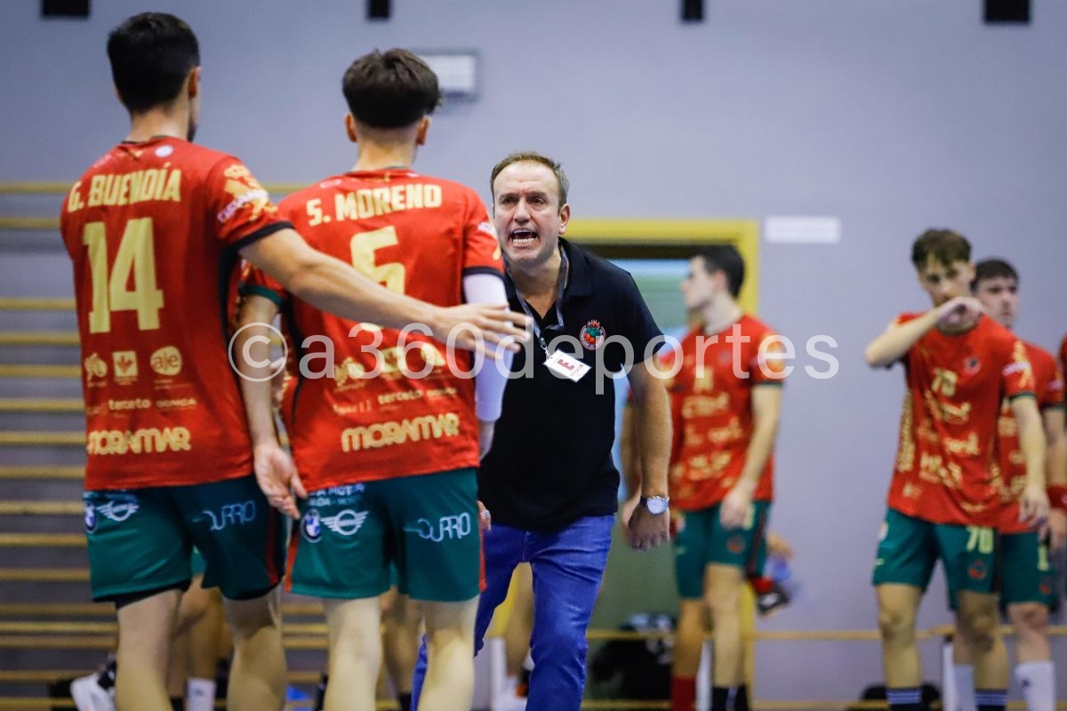 CBM-Ciudad-de-Granada-vs-Club-Balonmano-Malaga-Foto-Francisco-Neyra-A360-Deportes-IG-047