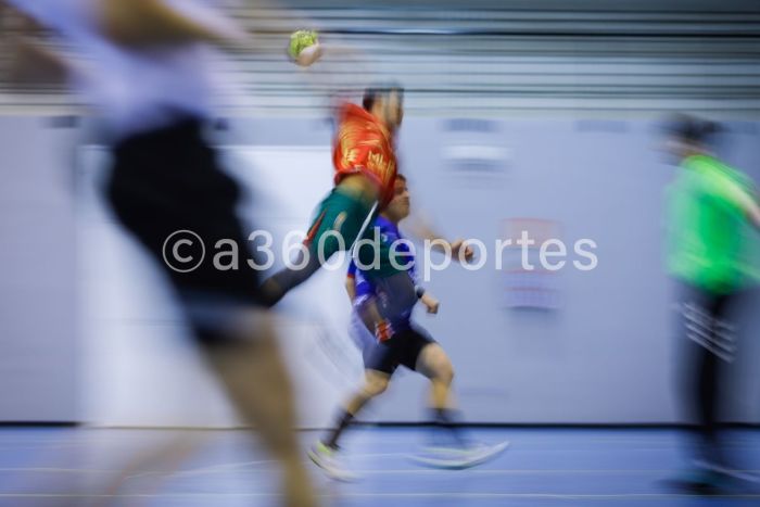 CBM-Ciudad-de-Granada-vs-Club-Balonmano-Malaga-Foto-Francisco-Neyra-A360-Deportes-IG-049