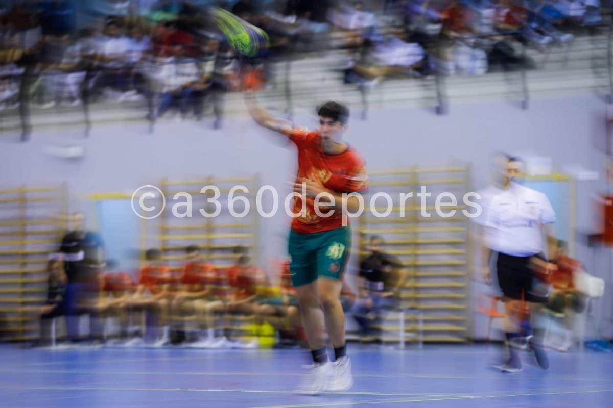 CBM-Ciudad-de-Granada-vs-Club-Balonmano-Malaga-Foto-Francisco-Neyra-A360-Deportes-IG-050