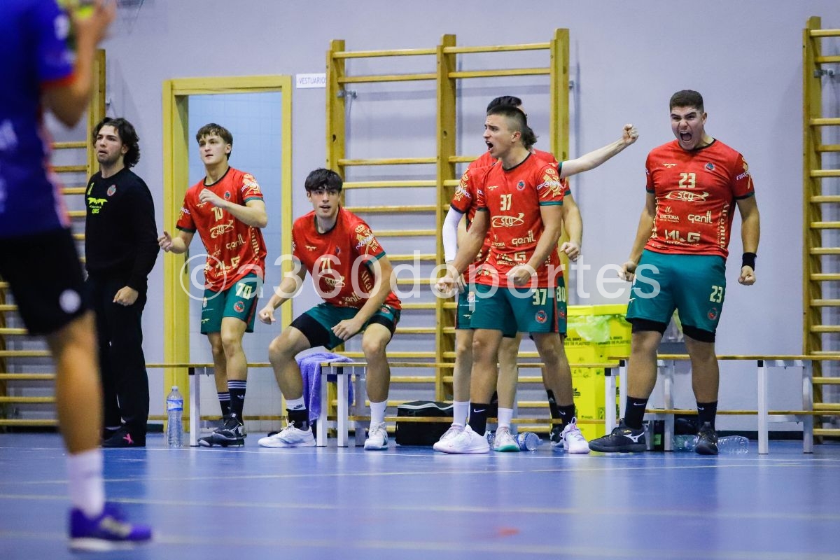 CBM-Ciudad-de-Granada-vs-Club-Balonmano-Malaga-Foto-Francisco-Neyra-A360-Deportes-IG-054