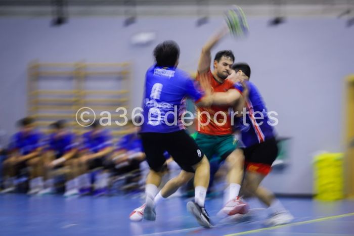 CBM-Ciudad-de-Granada-vs-Club-Balonmano-Malaga-Foto-Francisco-Neyra-A360-Deportes-IG-059