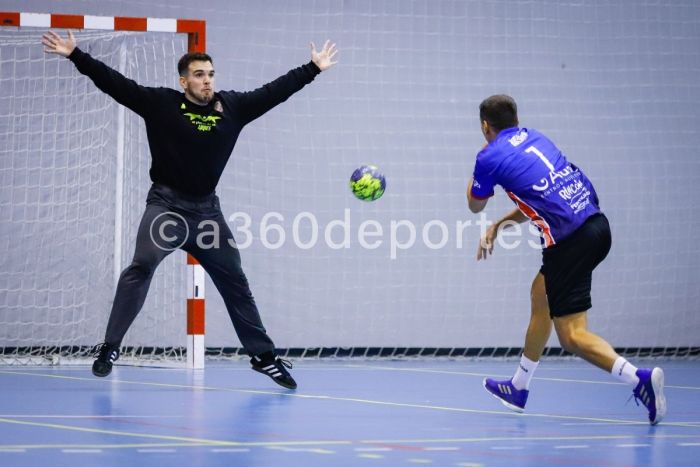 CBM-Ciudad-de-Granada-vs-Club-Balonmano-Malaga-Foto-Francisco-Neyra-A360-Deportes-IG-061