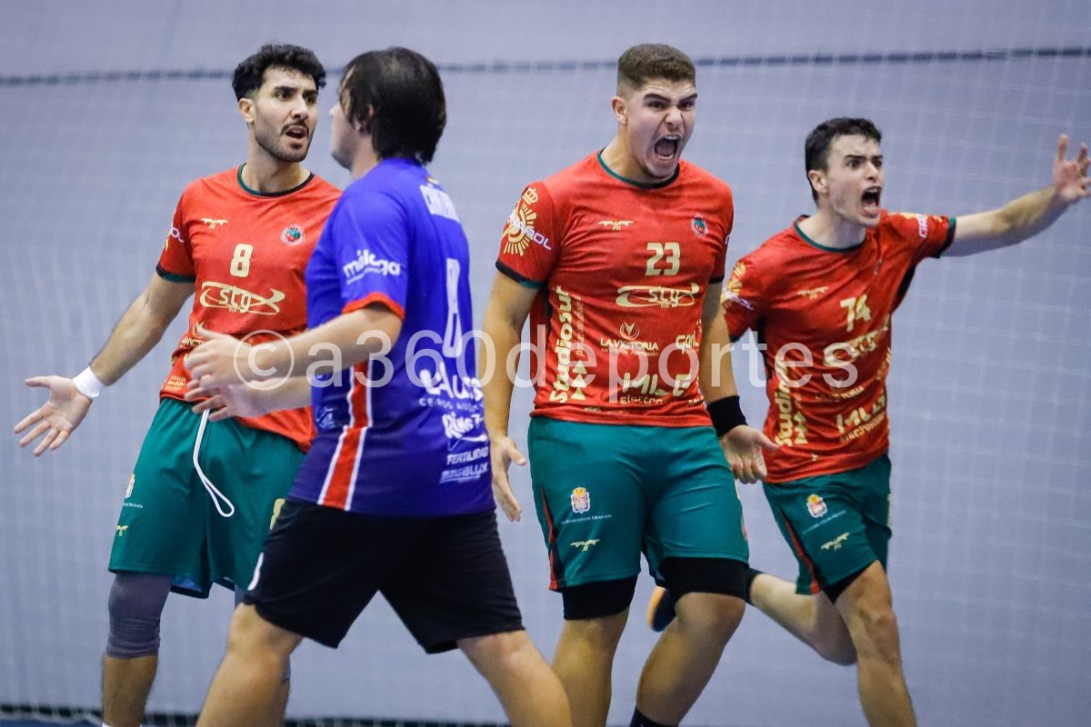 CBM-Ciudad-de-Granada-vs-Club-Balonmano-Malaga-Foto-Francisco-Neyra-A360-Deportes-IG-084