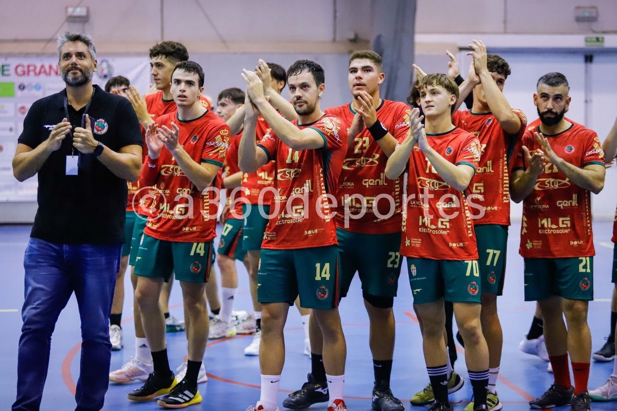 CBM-Ciudad-de-Granada-vs-Club-Balonmano-Malaga-Foto-Francisco-Neyra-A360-Deportes-IG-096